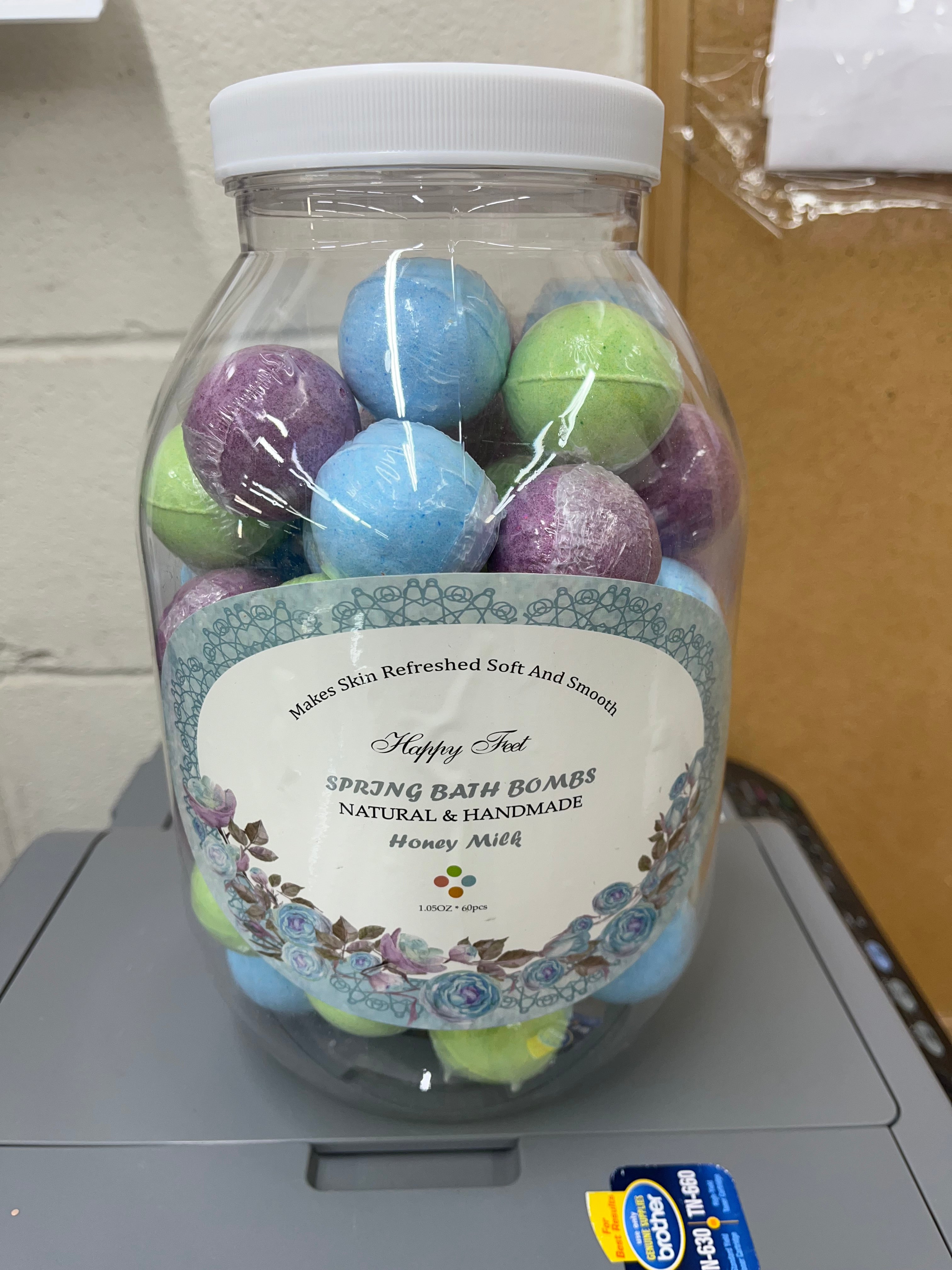 HappyFeet Spring 60 Bath Bombs - Honey Milk - Case of 4