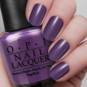 OPI Sơn Móng Tay - B30 Tím Có Mục Đích