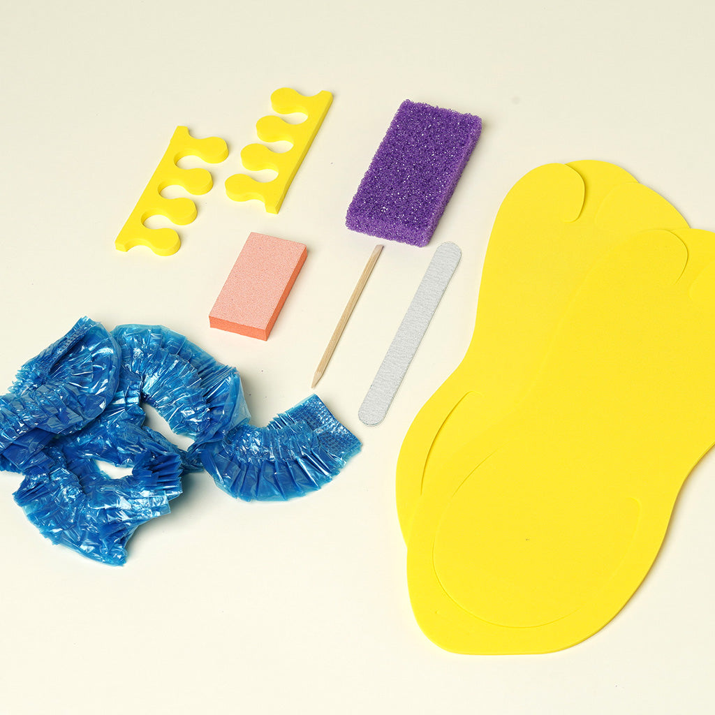 Disposable Pedicure Kit with Hook Slippers and Spa Liner 7 in 1 HappyFeet brand - Kit