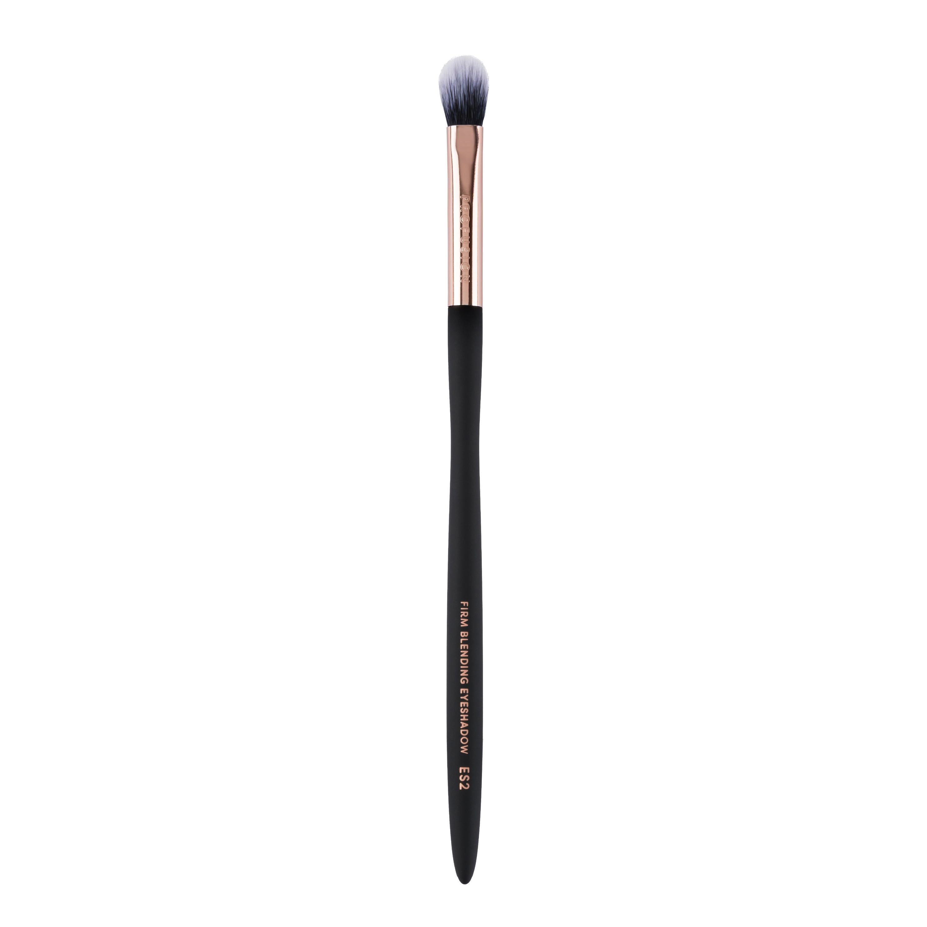 Artistry Series | Firm Blending Eyeshadow Brush