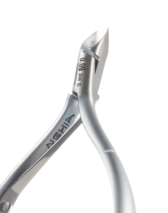 NGHIA Cuticle Nipper D09 - Size #16