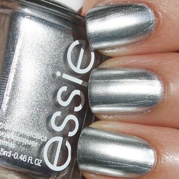 Essie Nail Polish No Place Like Chrome 3008