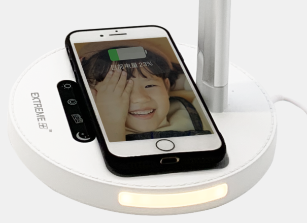 EXTREME+ Wireless Charging Lamp - Silver