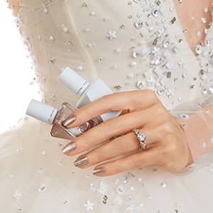 Essie Gel Couture Nail Polish # 1045 To Have And To Gold