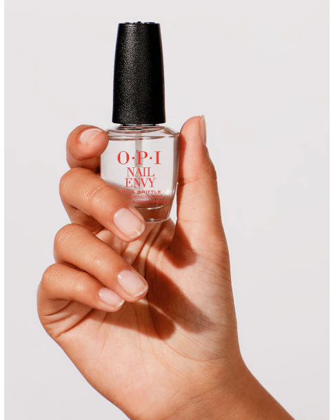 OPI Nail Envy Strengthener for Dry & Brittle Nails 0.5 oz 15 mL